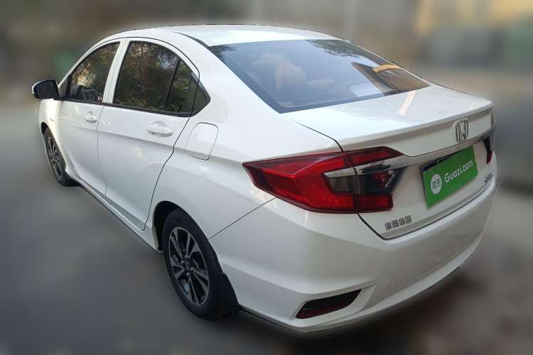 Used Honda Greiz 2016 1.5L CVT Classic Edition Rear Left 45 Deg