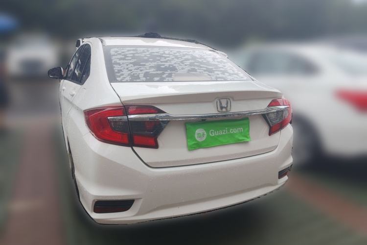 Used Honda Greiz 2016 1.5L Manual Classic Edition Rear Left 45 Deg