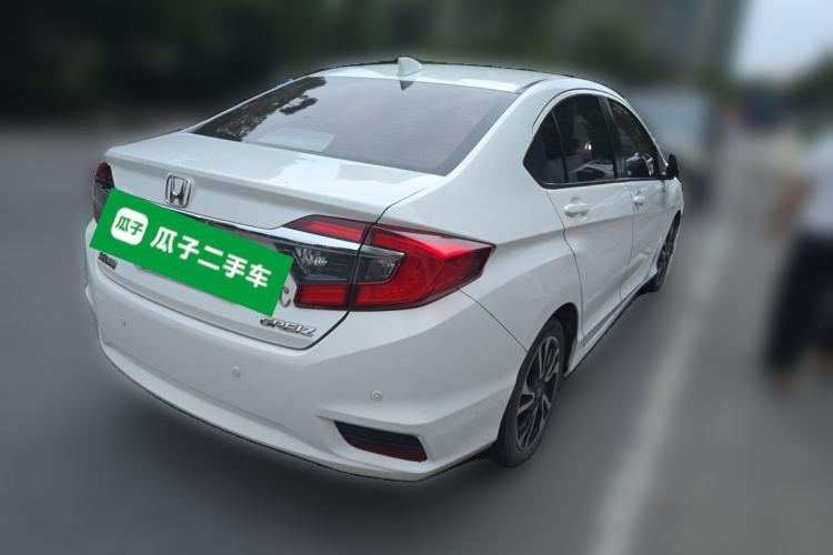 Used Honda Greiz 2016 1.5L CVT Luxury Edition Rear Right 45 Deg
