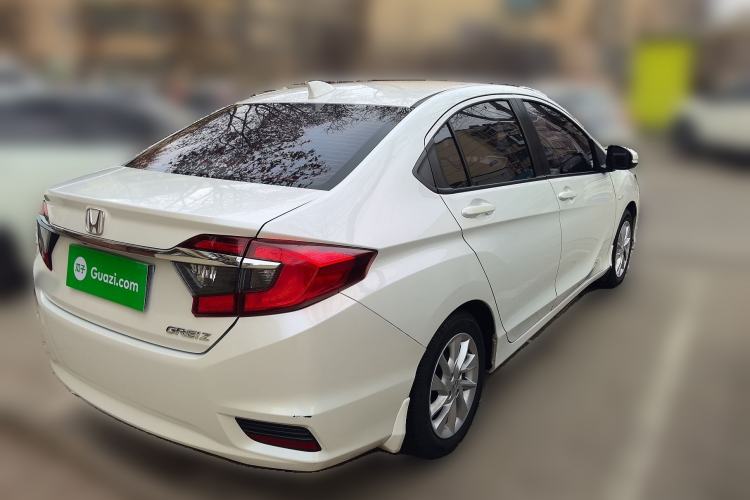 Used Honda Greiz 2016 1.5L CVT Fashion Edition Rear Right 45 Deg