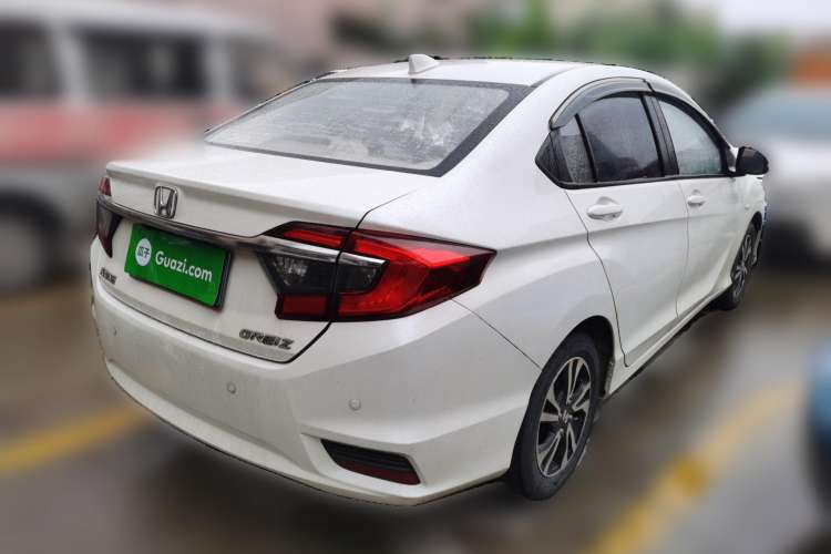 Used Honda Greiz 2016 1.5L CVT Comfort Version Rear Right 45 Deg