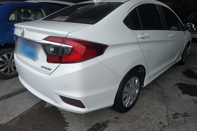 Used Honda Greiz 2016 1.5L CVT Comfort Version Rear Right 45 Deg