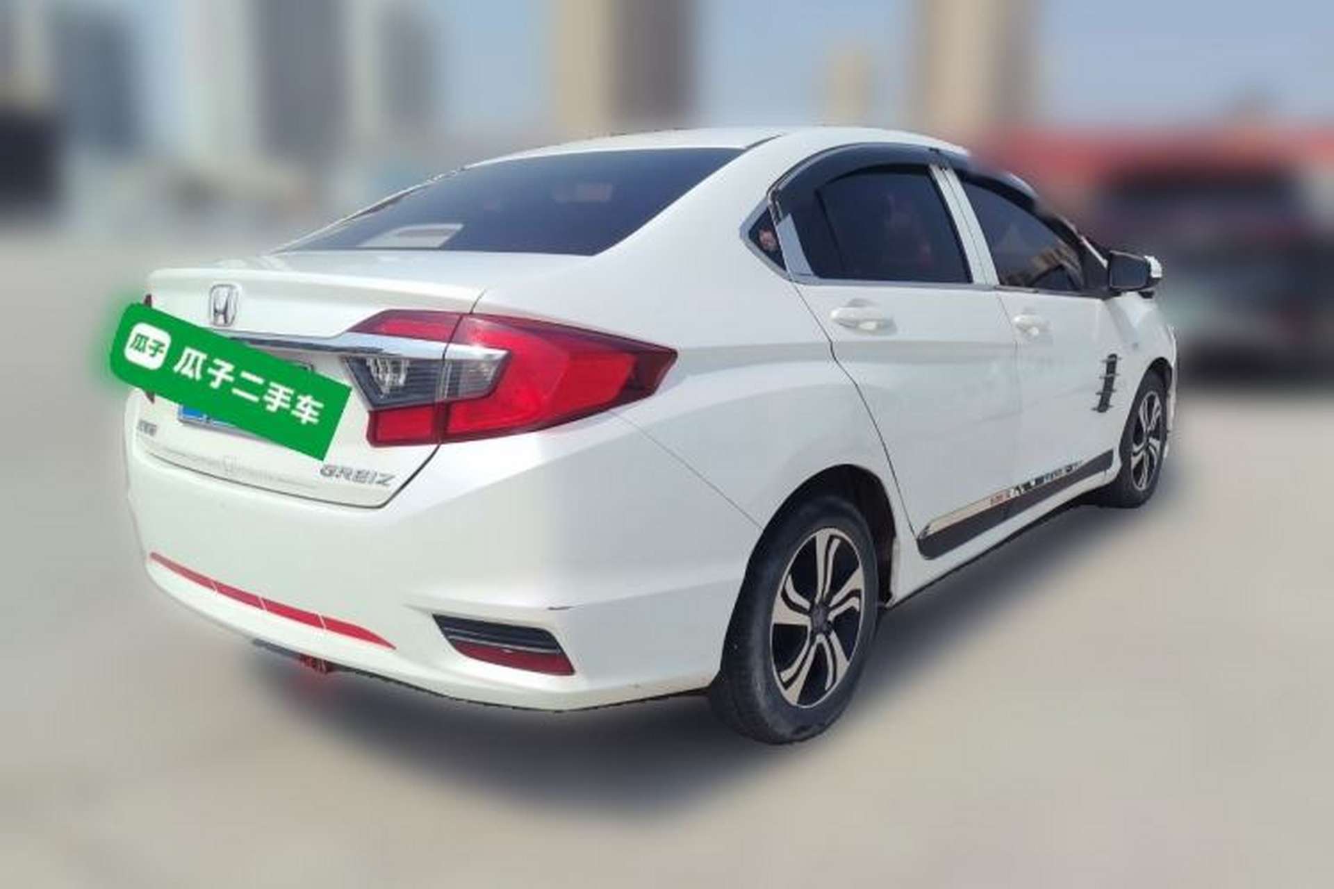Used Honda Greiz 2016 1.5L CVT Classic Edition Rear Right 45 Deg
