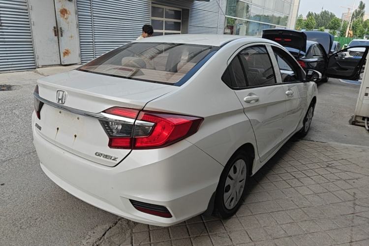 Used Honda Greiz 2016 1.5L CVT Classic Edition Rear Right 45 Deg