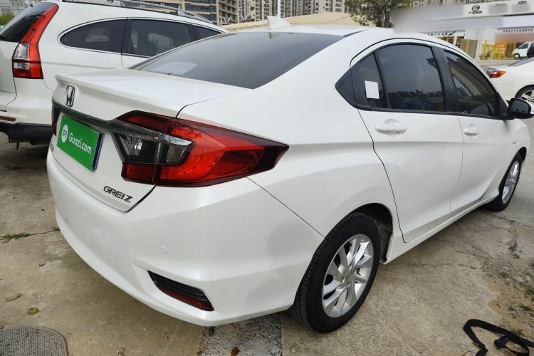 Used Honda Greiz 2016 1.5L CVT Fashion Edition Rear Right 45 Deg