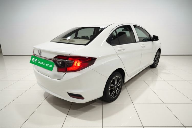 Used Honda Greiz 2016 1.5L CVT Classic Edition Rear Right 45 Deg