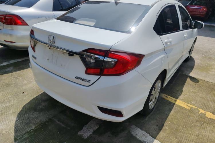 Used Honda Greiz 2016 1.5L CVT Classic Edition Rear Right 45 Deg