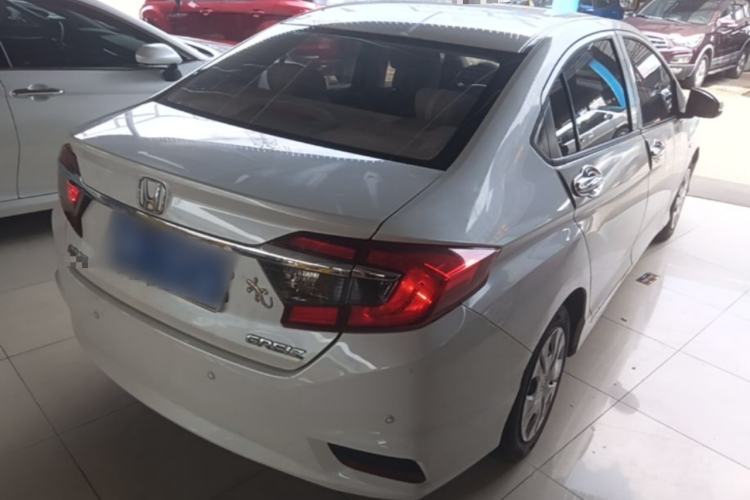 Used Honda Greiz 2016 1.5L CVT Classic Edition Rear Right 45 Deg
