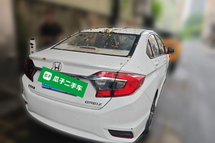 Used Honda Greiz 2016 1.5L CVT Classic Edition Rear Right 45 Deg