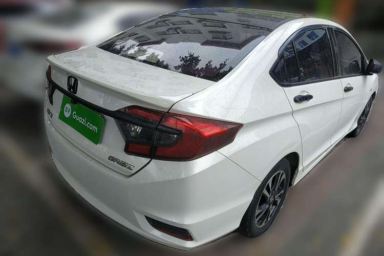 Used Honda Greiz 2016 1.5L CVT Classic Edition Rear Right 45 Deg