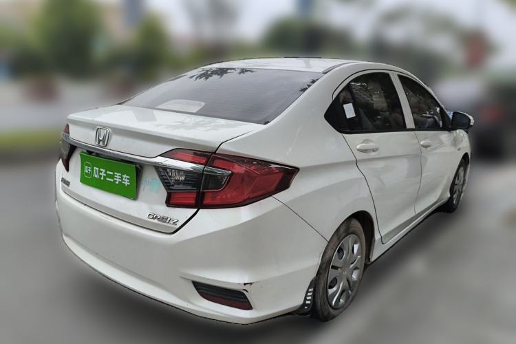Used Honda Greiz 2016 1.5L CVT Classic Edition Rear Right 45 Deg