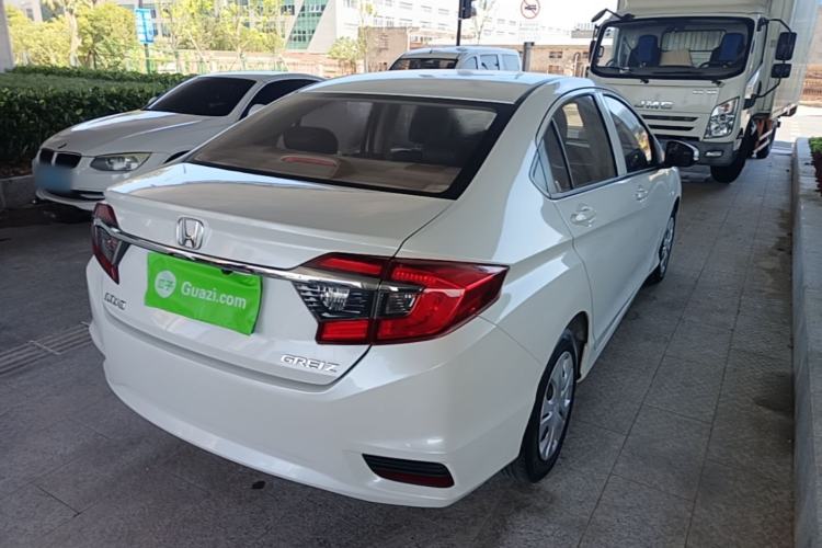 Used Honda Greiz 2016 1.5L CVT Classic Edition Rear Right 45 Deg