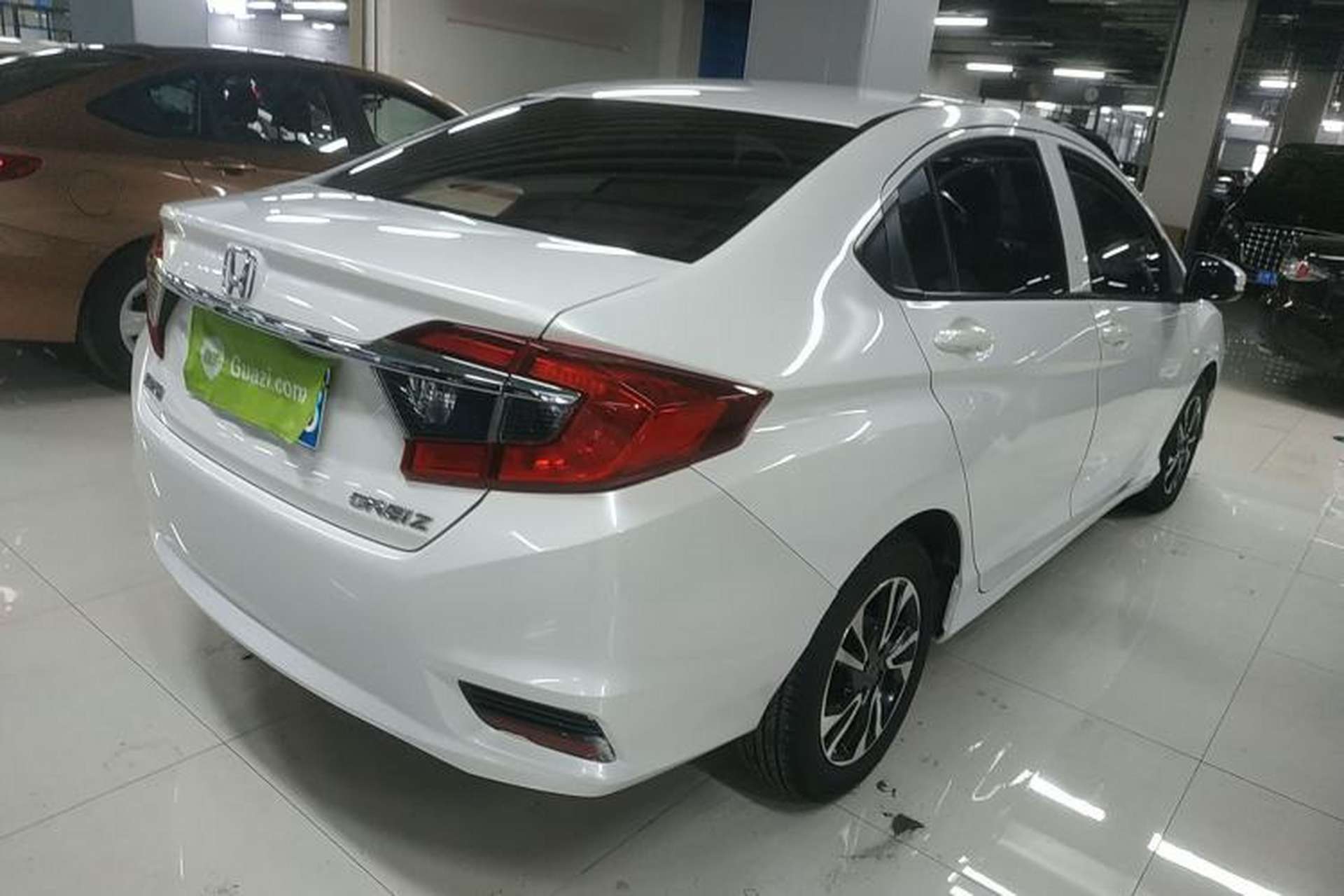 Used Honda Greiz 2016 1.5L CVT Classic Edition Rear Right 45 Deg