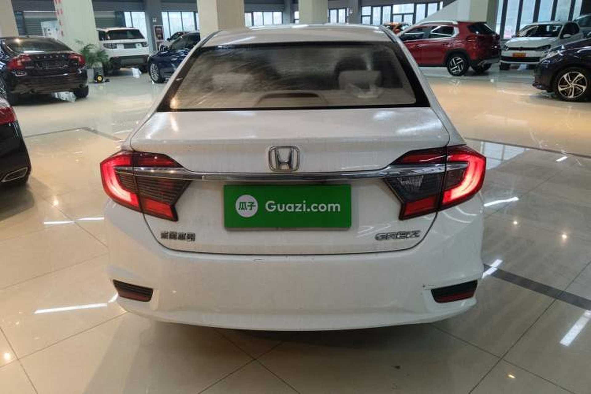 Used Honda Greiz 2016 1.5L Manual Classic Edition Rear