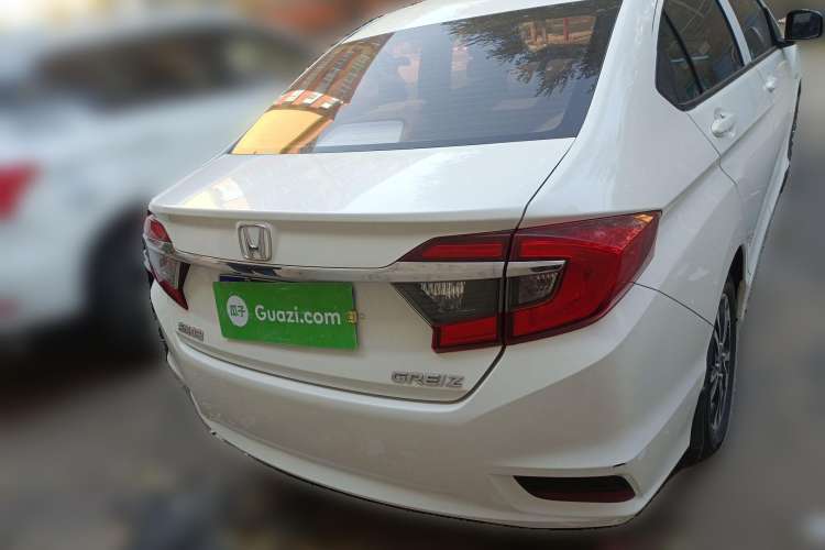 Used Honda Greiz 2016 1.5L CVT Classic Edition Rear