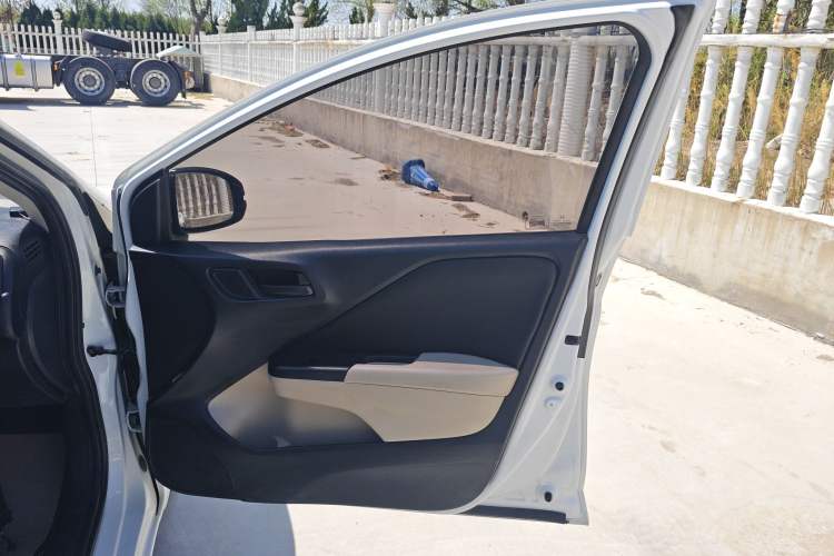 Used Honda Greiz 2016 1.5L CVT Classic Edition Right Front Door Interior