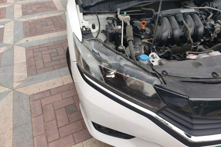 Used Honda Greiz 2016 1.5L CVT Comfort Version Right Front Headlight