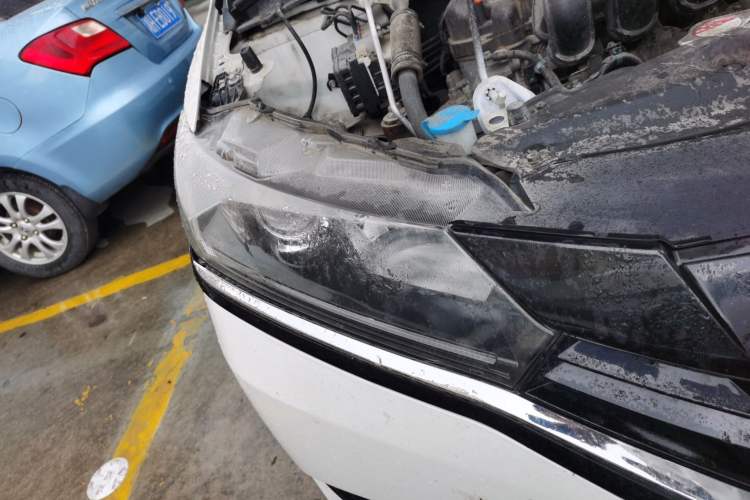 Used Honda Greiz 2016 1.5L CVT Comfort Version Right Front Headlight