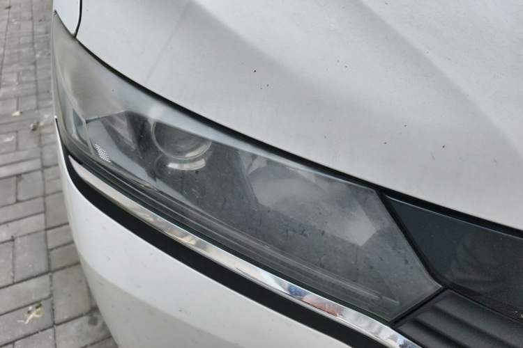 Used Honda Greiz 2016 1.5L Manual Classic Edition Right Front Headlight