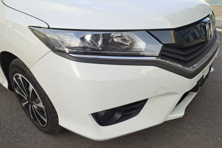 Used Honda Greiz 2016 1.5L CVT Classic Edition Right Front Headlight