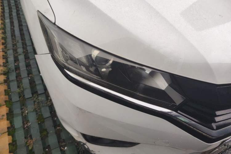 Used Honda Greiz 2016 1.5L CVT Classic Edition Right Front Headlight