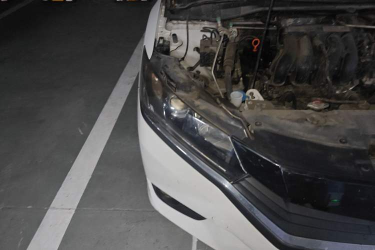 Used Honda Greiz 2016 1.5L Manual Classic Edition Right Front Headlight
