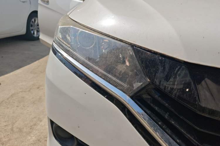 Used Honda Greiz 2016 1.5L CVT Classic Edition Right Front Headlight