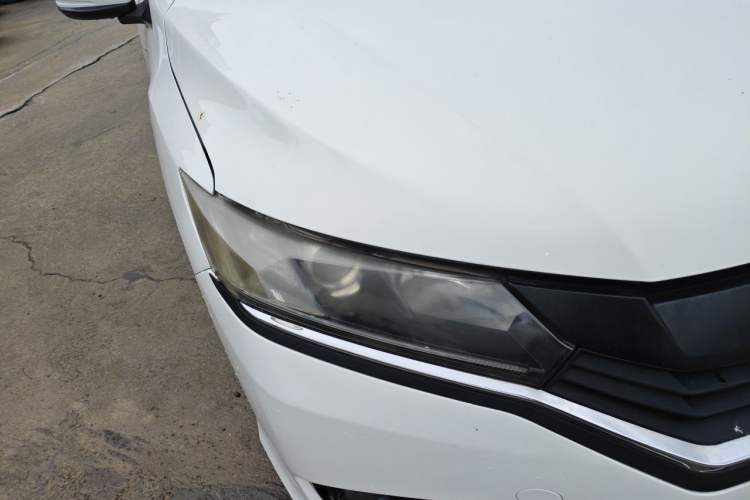 Used Honda Greiz 2016 1.5L CVT Comfort Version Right Front Headlight