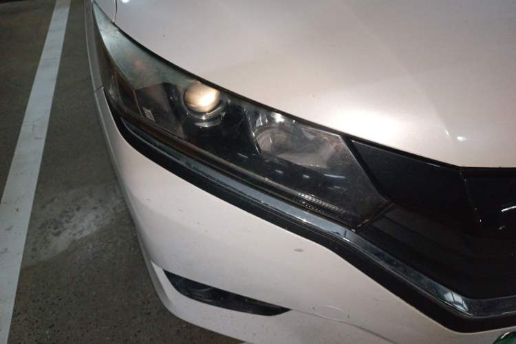 Used Honda Greiz 2016 1.5L CVT Classic Edition Right Front Headlight