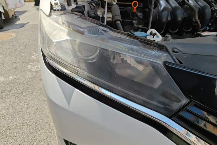 Used Honda Greiz 2016 1.5L CVT Luxury Edition Right Front Headlight