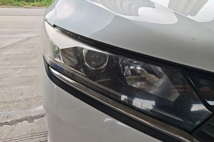 Used Honda Greiz 2016 1.5L CVT Classic Edition Right Front Headlight