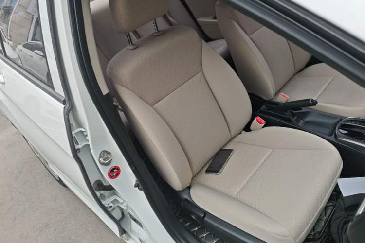 Used Honda Greiz 2016 1.5L CVT Classic Edition Right Front Seat