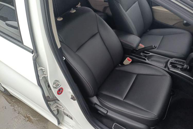 Used Honda Greiz 2016 1.5L CVT Classic Edition Right Front Seat