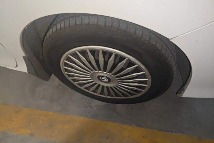 Used Honda Greiz 2016 1.5L CVT Classic Edition Right Front Wheel Hub