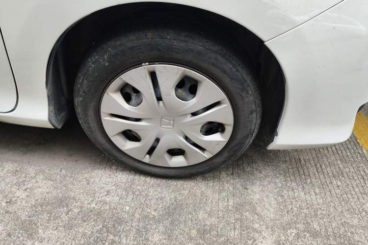 Used Honda Greiz 2016 1.5L CVT Classic Edition Right Front Wheel Hub