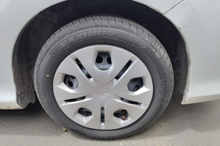 Used Honda Greiz 2016 1.5L CVT Classic Edition Right Front Wheel Hub