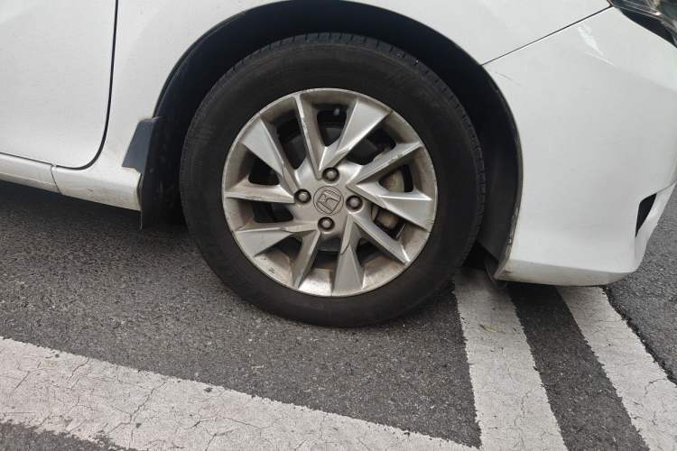 Used Honda Greiz 2016 1.5L CVT Fashion Edition Right Front Wheel Hub