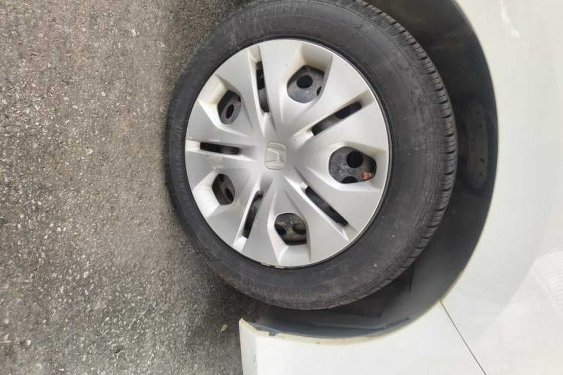 Used Honda Greiz 2016 1.5L CVT Classic Edition Right Front Wheel Hub