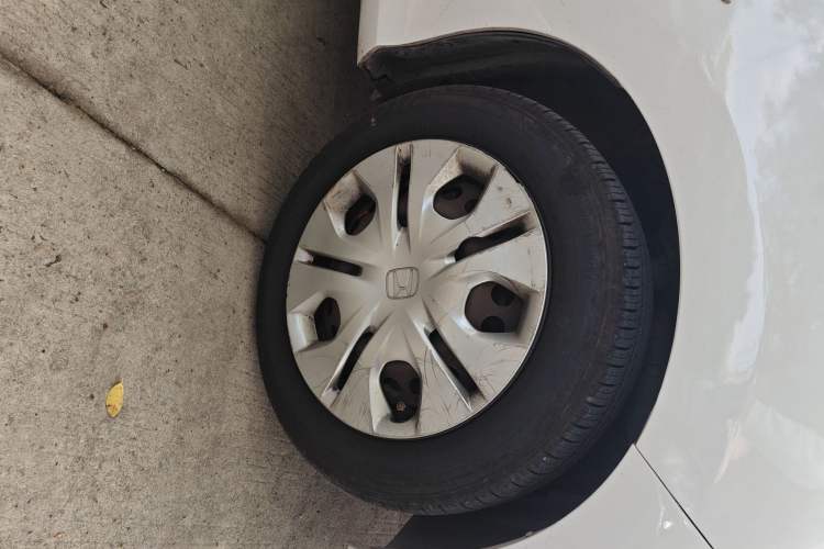 Used Honda Greiz 2016 1.5L CVT Classic Edition Right Front Wheel Hub