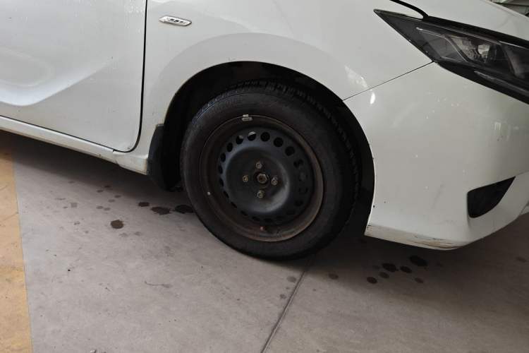 Used Honda Greiz 2016 1.5L CVT Classic Edition Right Front Wheel Hub