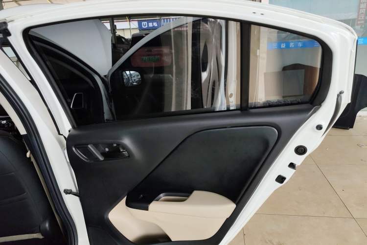 Used Honda Greiz 2016 1.5L CVT Classic Edition Right Rear Door Interior