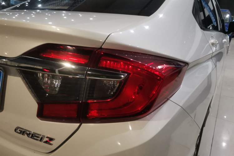Used Honda Greiz 2016 1.5L CVT Classic Edition Right Rear Taillight