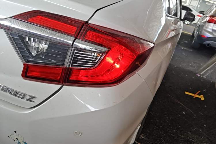 Used Honda Greiz 2016 1.5L CVT Classic Edition Right Rear Taillight