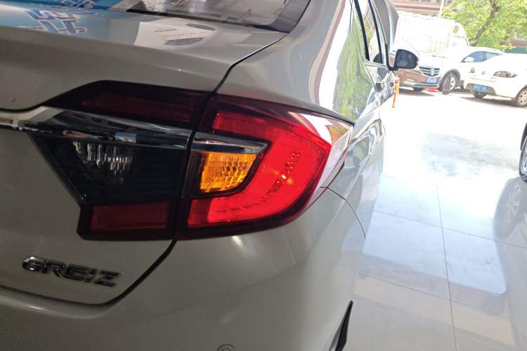 Used Honda Greiz 2016 1.5L CVT Classic Edition Right Rear Taillight