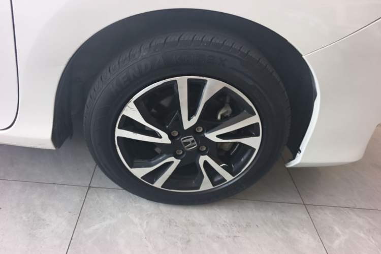 Used Honda Greiz 2016 1.5L CVT Classic Edition Right Rear Wheel Hub