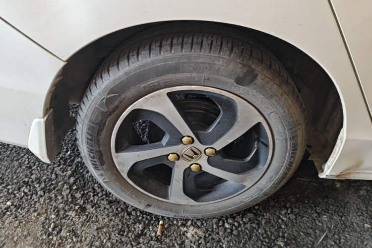 Used Honda Greiz 2016 1.5L CVT Classic Edition Right Rear Wheel Hub