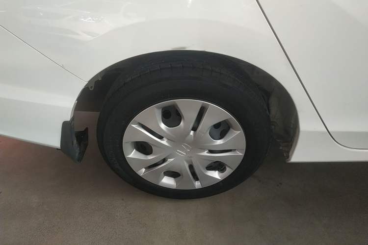 Used Honda Greiz 2016 1.5L CVT Classic Edition Right Rear Wheel Hub