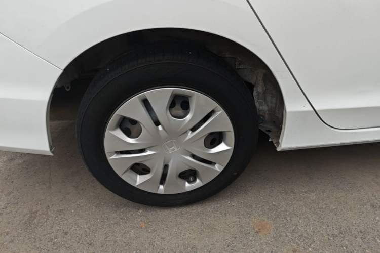 Used Honda Greiz 2016 1.5L CVT Classic Edition Right Rear Wheel Hub