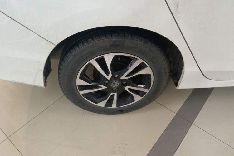 Used Honda Greiz 2016 1.5L Manual Classic Edition Right Rear Wheel Hub