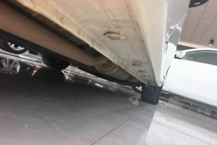 Used Honda Greiz 2016 1.5L CVT Classic Edition Right Side Sill
